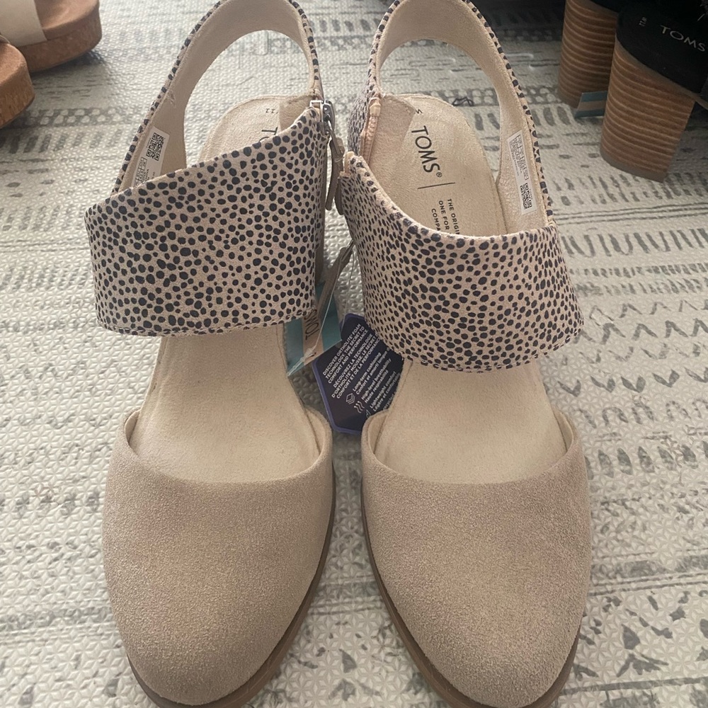Toms ortholite wedges! NWT